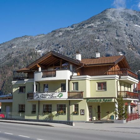 Apartments zum Grian Bam Ried im Zillertal Exterior foto