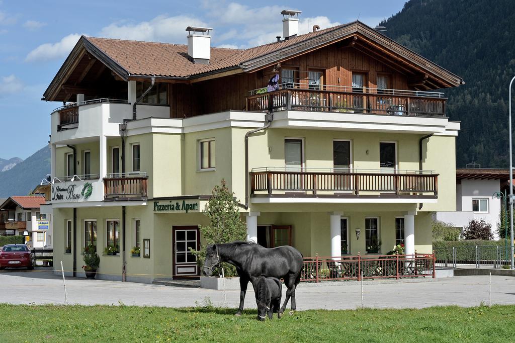 Apartments zum Grian Bam Ried im Zillertal Zimmer foto